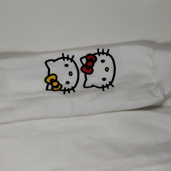 Hello Kitty Hoodie NWOT - Picture 3 of 7
